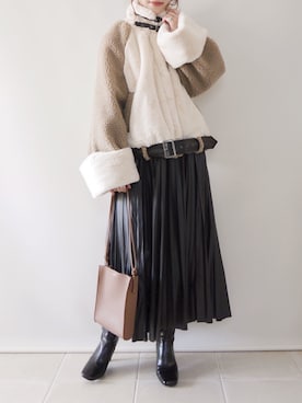 「LA BELLE ETUDE（ラベルエチュード）のアイテム（ジャケット/アウター）」を使った、陽さん（レディース・156cm）の秋コーディネート