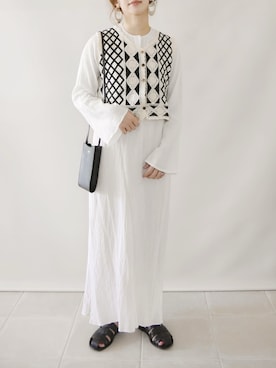 「Cheri（シェリ）のアイテム」を使った、陽さん（レディース・156cm）の春コーディネート