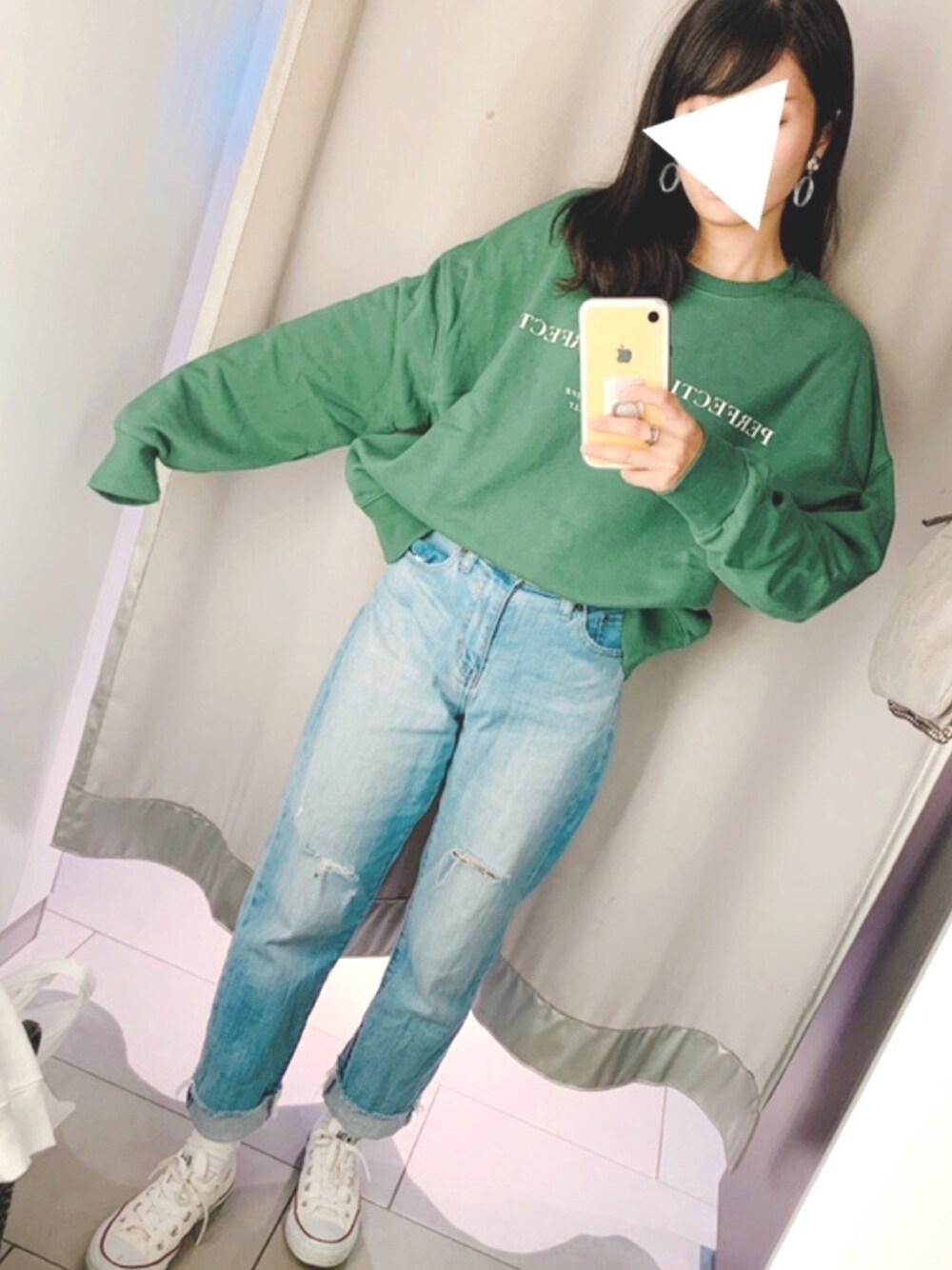 「カジュアル、パンツスタイル、低身長」｜「UNIQLOのハイライズボーイフレンドフィットジーンズ＋EC（デニムパンツ、ブルー系）」を使った、まるちゃんさん（レディース・152cm）の春コーディネートの1枚目の写真