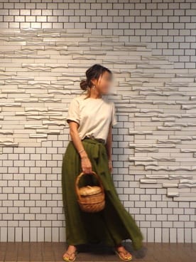 「スカンツ」｜「アイテム（ビーチサンダル）」を使った、Reiさん（レディース・156cm）の秋コーディネート