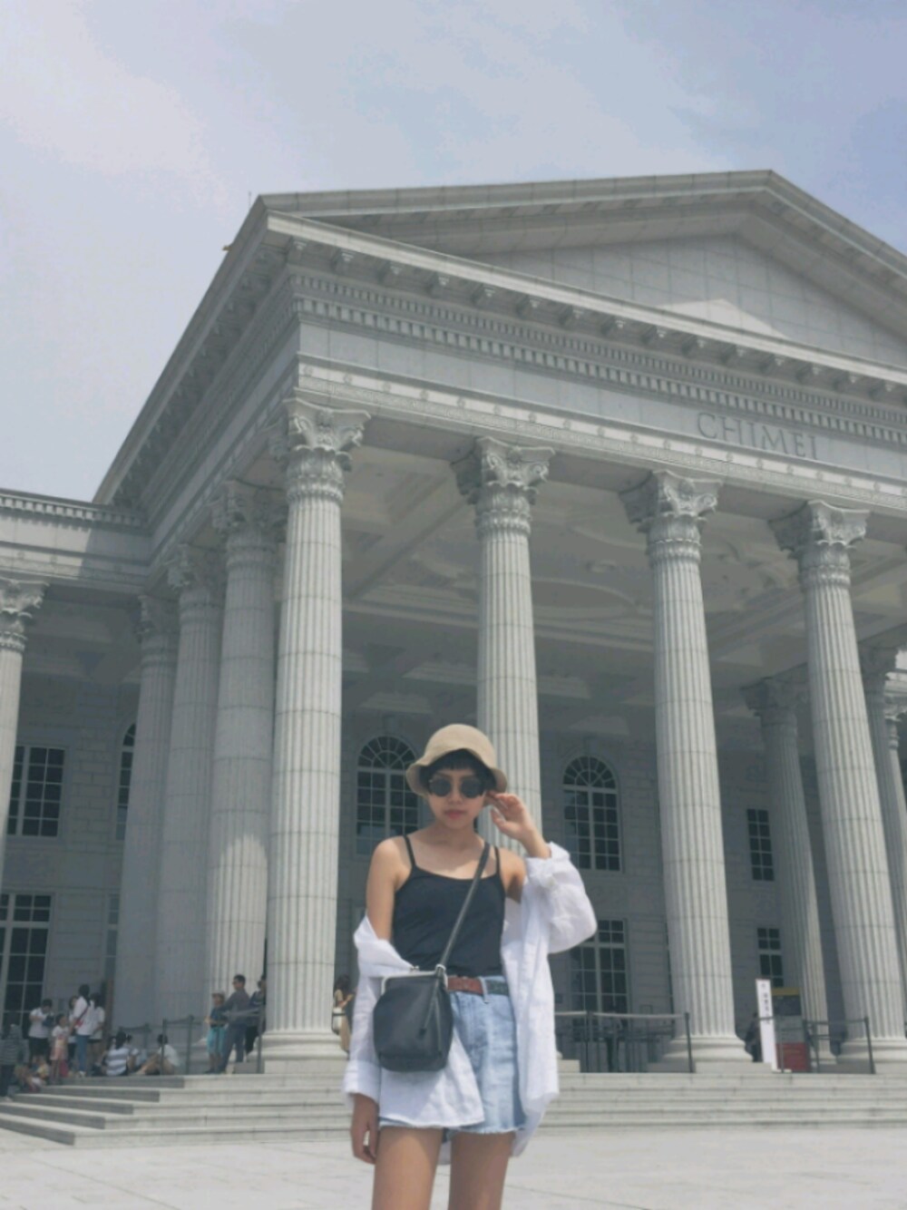 「黒、summer、ootd、休日スタイル」｜「Ray-Banのアイテム（サングラス、ブラック系）」を使った、Vinciさん（レディース・166cm）の夏コーディネートの1枚目の写真