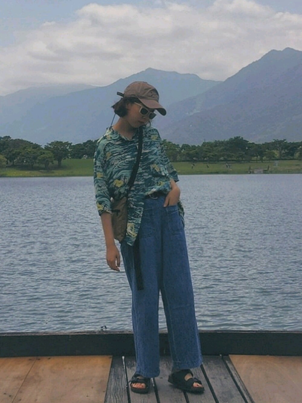 「summer、ootd、プリーツスカート、niko and ...、花、夏コーデ、夏威夷衫」｜「niko and...のアイテム（シャツ/ブラウス、グリーン系）」を使った、Vinciさん（レディース・166cm）の夏コーディネートの1枚目の写真
