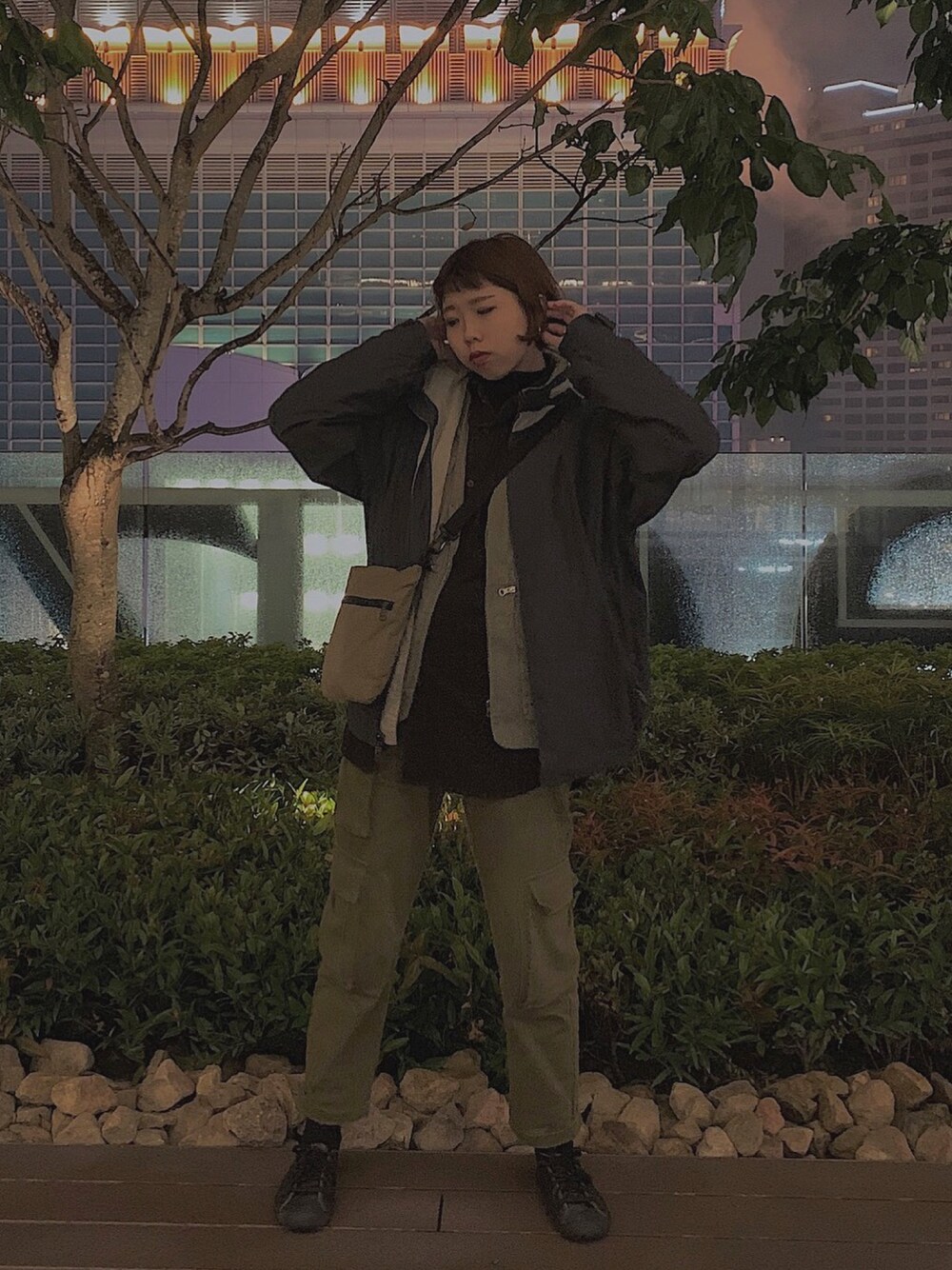 「休日スタイル、ootd、冬、古着MIX、工装」｜「weatherproofのアイテム（ノーカラージャケット、ブルー系）」を使った、Vinciさん（レディース・166cm）の冬コーディネートの1枚目の写真
