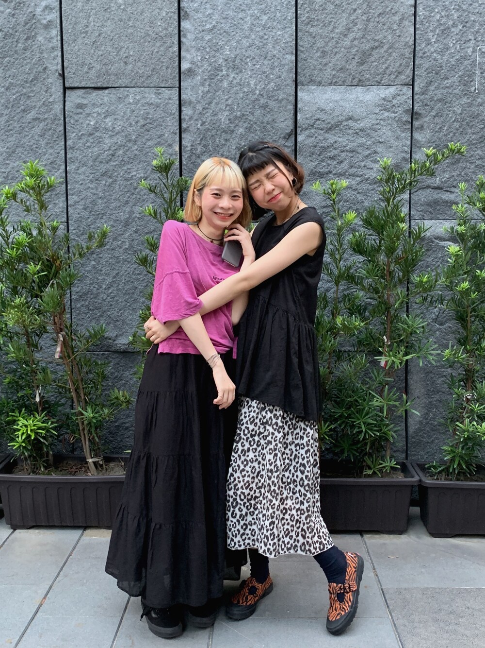 「goodbye、black、pink、leopard、ootd、夏コーデ、夏」｜「niko and...のアイテム（トップス、ピンク系）」を使った、Vinciさん（レディース・165cm）の夏コーディネートの1枚目の写真