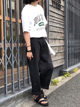 「kutir（クティール）のアイテム（チノパンツ）」を使った、kutir_menさん（メンズ・172cm）の春コーディネート