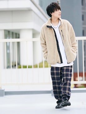 「ワイドテーパードパンツ」｜「アイテム（ブルゾン）」を使った、kutir_menさん（メンズ・171cm）の秋コーディネート