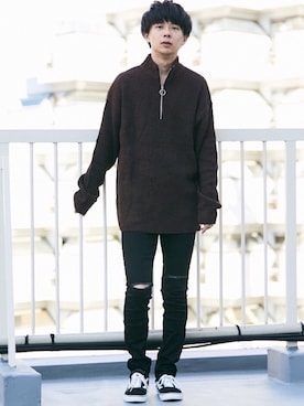 「kutir（クティール）のアイテム（デニムパンツ）」を使った、kutir_menさん（メンズ・180cm）の秋コーディネート