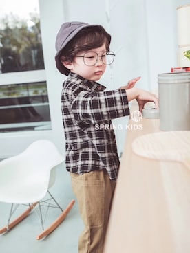 「ZARA（ザラ）のアイテム（シャツ/ブラウス、ブラック系）」を使った、YiLangさん（キッズ・130cm）の春コーディネート