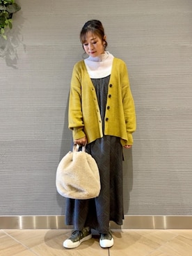 「coen（コーエン）のアイテム（カーディガン/ボレロ）」を使った、anri5971さん（レディース・161cm）の秋コーディネート