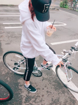 「XANDER ZHOUのアイテム」を使った、7070さん（レディース・162cm）の秋コーディネート