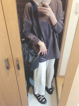 「UNIF（ユニフ）のアイテム（バッグ）」を使った、7070さん（レディース・162cm）の春コーディネート