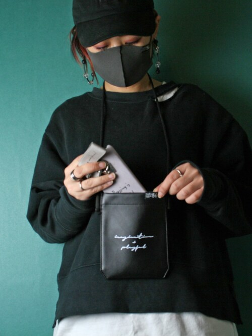 WEARISTA  mayumi  コンバーストウキョウ  ダメージスウェット CONVERSE TOKYO（コンバーストウキョウ）の「DAMAGED LOGO SWEAT