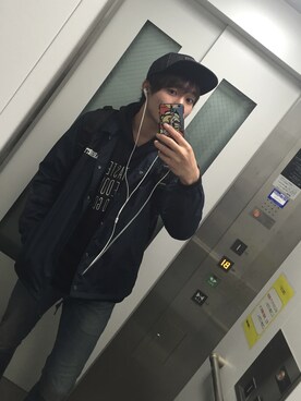 いわ。さんの「COLLEGE COACH JACKET」を使ったコーディネート