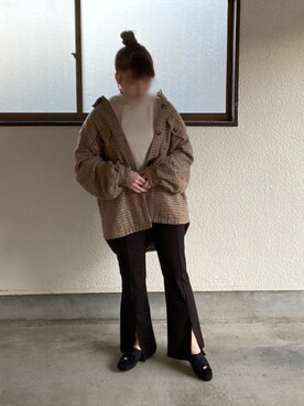 「earth music&ecology（アースミュージックアンドエコロジー）のアイテム（バレエシューズ、ブラック系）」を使った、saeさん（レディース・146cm）の冬コーディネート