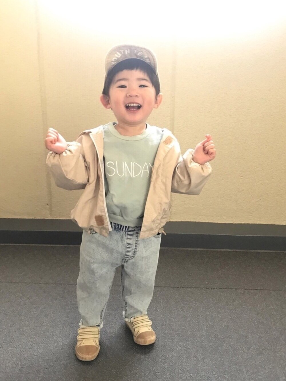 「おとこのこ、キッズコーデ、平成最後のWEARISTAセンバツ、古着」｜「Birthdayのアイテム（デニムパンツ、ブルー系）」を使った、yuyuさん（キッズ・80cm）の春コーディネートの1枚目の写真