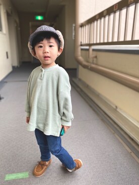 「アイテム（モカシン/デッキシューズ）」を使った、yuyuさん（キッズ・80cm）の秋コーディネート