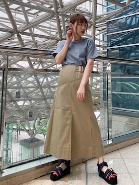 「REDYAZEL（レディアゼル）のアイテム（サンダル）」を使った、Risa Katoさん（レディース・157cm）の秋コーディネート
