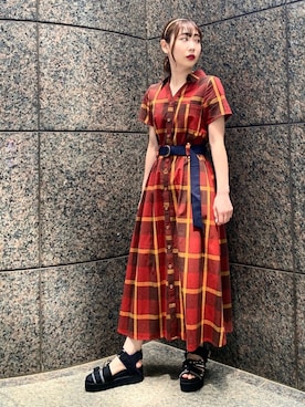「REDYAZEL（レディアゼル）のアイテム（サンダル）」を使った、Risa Katoさん（レディース・157cm）の秋コーディネート