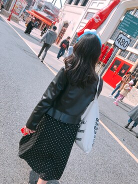 「ユニバ」｜「アイテム（ライダースジャケット）」を使った、okdさん（レディース・155cm）の春コーディネート