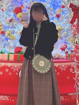 「sweemyclosetのアイテム（ショルダーバッグ、グリーン系）」を使った、MとDとJさん（レディース・160cm）の冬コーディネート