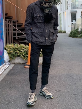 「GOSTAR DE FUGA（ゴスタール ジフーガ）のアイテム（スラックス）」を使った、かいさん（メンズ・177cm）の冬コーディネート