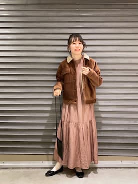 「くすみピンク」｜「アイテム（ブルゾン）」を使った、yoshikaさん（レディース・155cm）の秋コーディネート