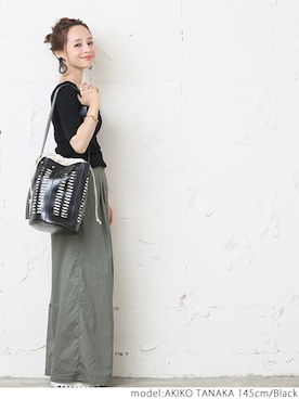 「UNITED ARROWS（ユナイテッドアローズ）のアイテム（ピアス（両耳用））」を使った、田中亜希子さん（レディース・145cm）の秋コーディネート