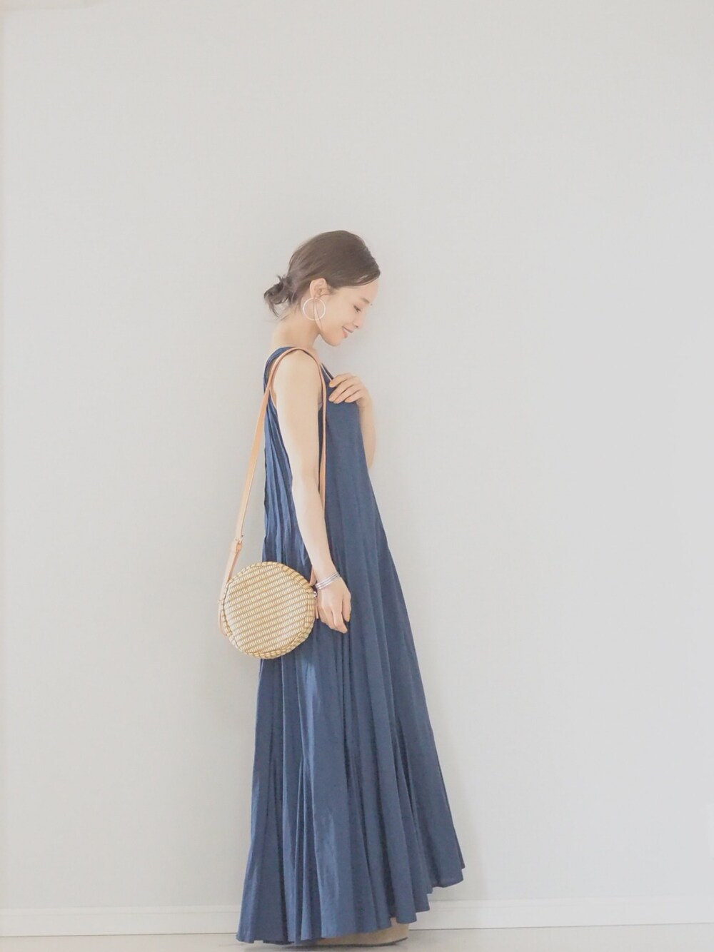 田中亜希子さんの「【MARIHA】海の月影のドレス◆（MARIHA）」を使ったコーディネート