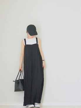 「TODAYFUL（トゥデイフル）のアイテム（サロペット/オーバーオール）」を使った、田中亜希子さん（レディース・145cm）の夏コーディネート