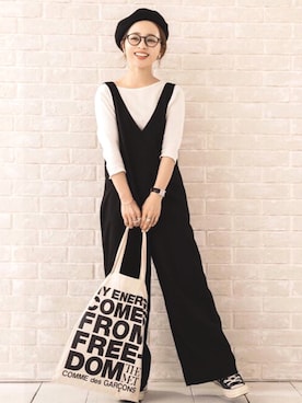 「KOBE LETTUCE（コウベレタス）のアイテム（サロペット/オーバーオール）」を使った、田中亜希子さん（レディース・145cm）の春コーディネート