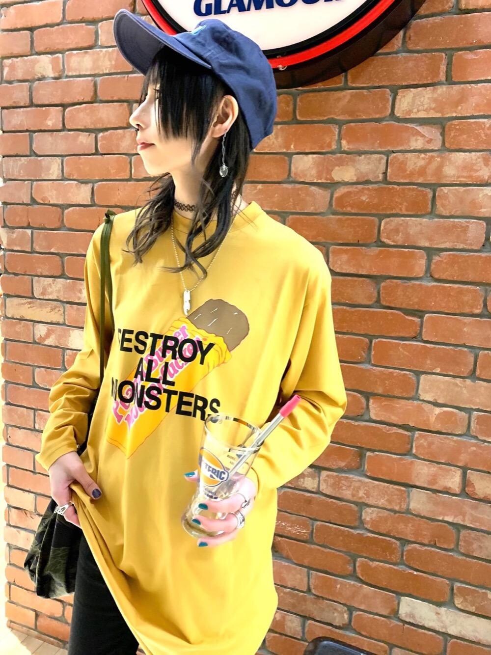 「Hysteric Glamour、ヒステリックグラマー、HYSTERICS、エコ、マイストロー、マイグラス」｜「HYSTERIC GLAMOURのYOU PAY ネックレス（ネックレス、シルバー系）」を使った、Nuttyさん（レディース・157cm）の冬コーディネートの1枚目の写真