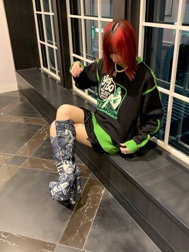 「アイテム（チョーカー、ピンク系）」を使った、Nuttyさん（レディース・157cm）の冬コーディネート