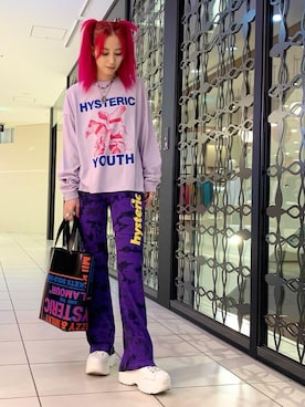 「タイダイ」｜「アイテム（雑貨/ホビー）」を使った、Nuttyさん（レディース・157cm）の夏コーディネート