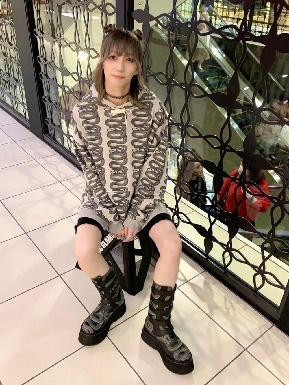 ヒステリックグラマー レディースパーカー　SIZE FREE HYSTERIC GLAMOUR（ヒステリックグラマー）の「DIZZY&MILKY