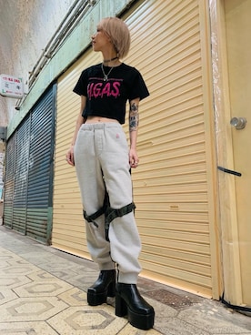 「コラボレーション」｜「アイテム（アクセサリー）」を使った、Nuttyさん（レディース・157cm）の春コーディネート