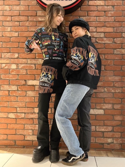 HYSTERIC GLAMOUR FLARE WOMAN ZIPブルゾン HYSTERIC GLAMOUR（ヒステリックグラマー）の「FLARE WOMAN ZIP