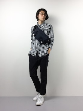 「アイテム（ボディバッグ/ウエストポーチ、ブルー系）」を使った、Yudai Ishiiさん（メンズ・178cm）の冬コーディネート