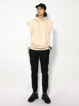 「MONKEY TIME（モンキータイム）のアイテム（パーカー）」を使った、Yudai Ishiiさん（メンズ・178cm）の夏コーディネート