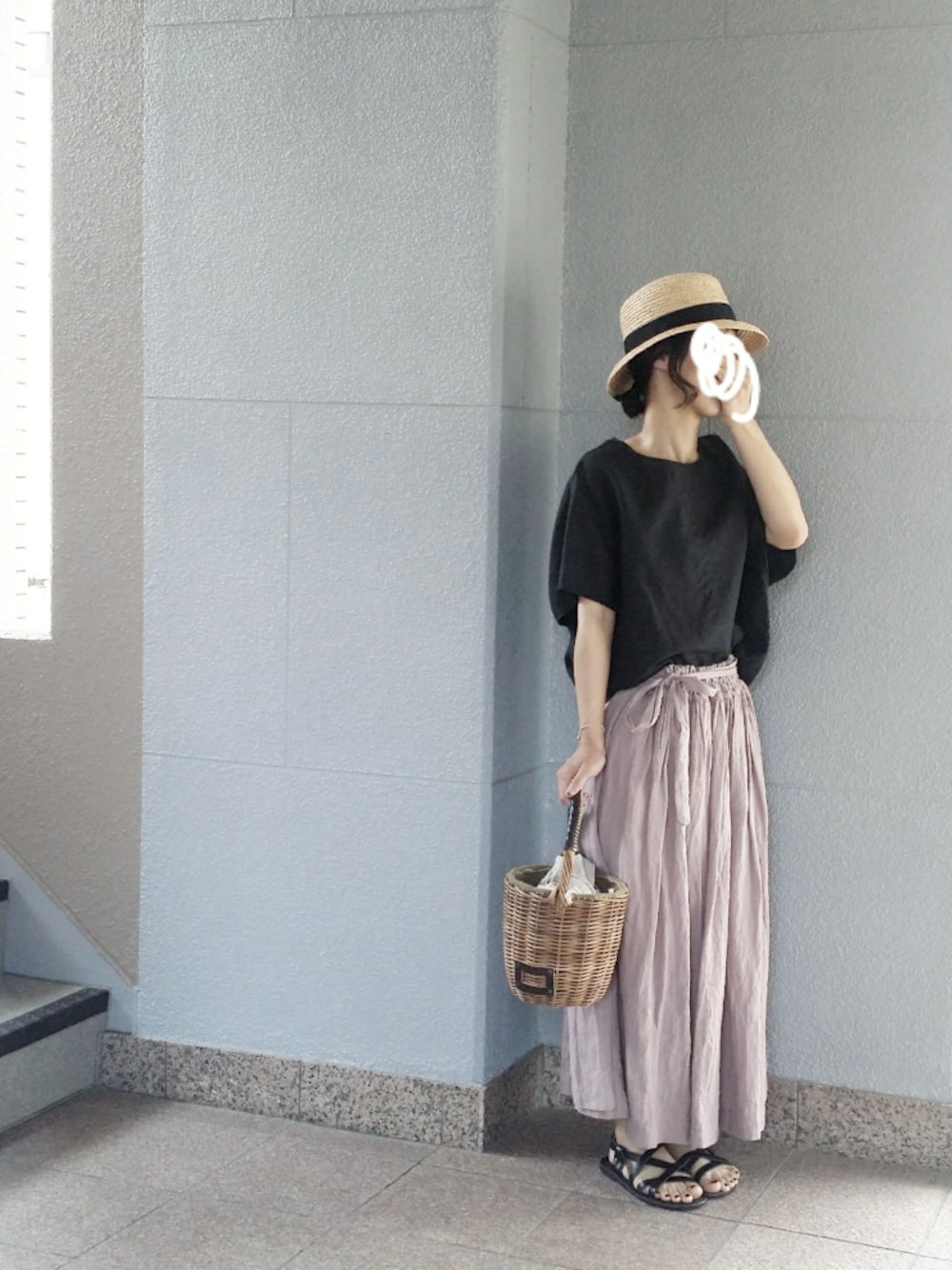 「ダックフィート、かごバッグ、エバゴス、sashiki」｜「sashikiのアイテム（帽子、その他）」を使った、はなさん（レディース・160cm）の夏コーディネートの1枚目の写真