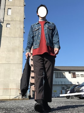 「スエードシューズ」｜「アイテム（スウェット）」を使った、鈴吉さん（メンズ・169cm）の秋コーディネート