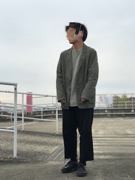 「カットオフ」｜「アイテム（その他シューズ）」を使った、鈴吉さん（メンズ・169cm）の秋コーディネート