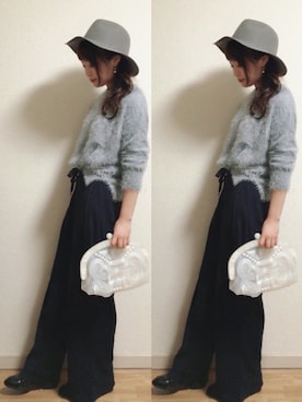 「Jeffrey Campbell（ジェフリーキャンベル）のアイテム（シューズ）」を使った、三橋栄香さん（レディース・155cm）の冬コーディネート