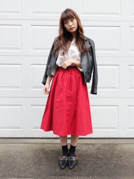 「STUDIOUS（ステュディオス）のアイテム（ライダースジャケット）」を使った、三橋栄香さん（レディース・155cm）の春コーディネート