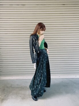 「CLANE（クラネ）のアイテム（スカート）」を使った、三橋栄香さん（レディース・155cm）の冬コーディネート