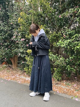 「Lucida（ルシーダ）のアイテム」を使った、三橋栄香さん（レディース・155cm）の春コーディネート