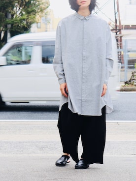 「凸&凹（デコアンドボコ）のアイテム」を使った、モーニングSONさん（メンズ・168cm）の秋コーディネート