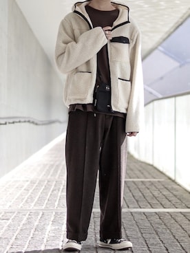 「ボア」｜「アイテム（マウンテンパーカー）」を使った、ゆーきさん（メンズ・174cm）の秋コーディネート