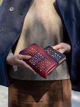 「アイテム（財布、パープル系）」を使った、gentenstaffさん（レディース・168cm）の冬コーディネート