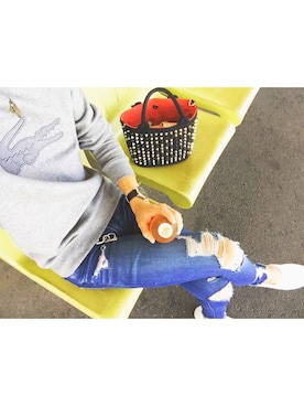 「LACOSTE」｜「アイテム（財布/小物）」を使った、KKさん（メンズ・174cm）の秋コーディネート