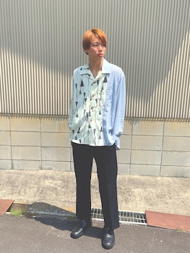 「柄シャツコーデ」｜「アイテム（スラックス）」を使った、リョへさん（メンズ・180cm）の春コーディネート